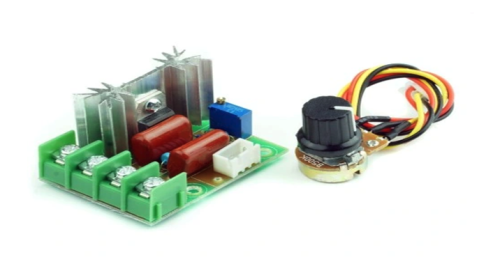 Regulator obrotów silnika regulator napięcia oświetlenia ściemniacz 230V 2000W